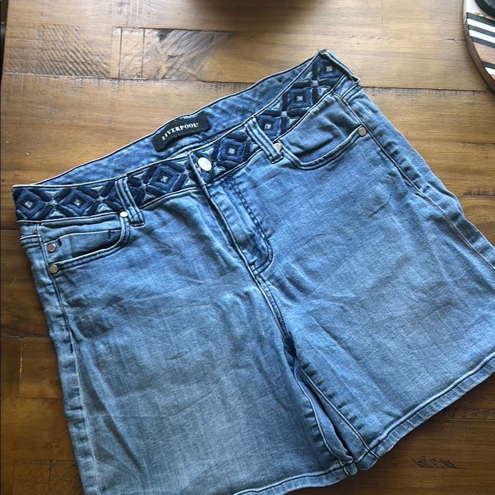 Liverpool Light Blue Denim Shorts with Patterned Waistband